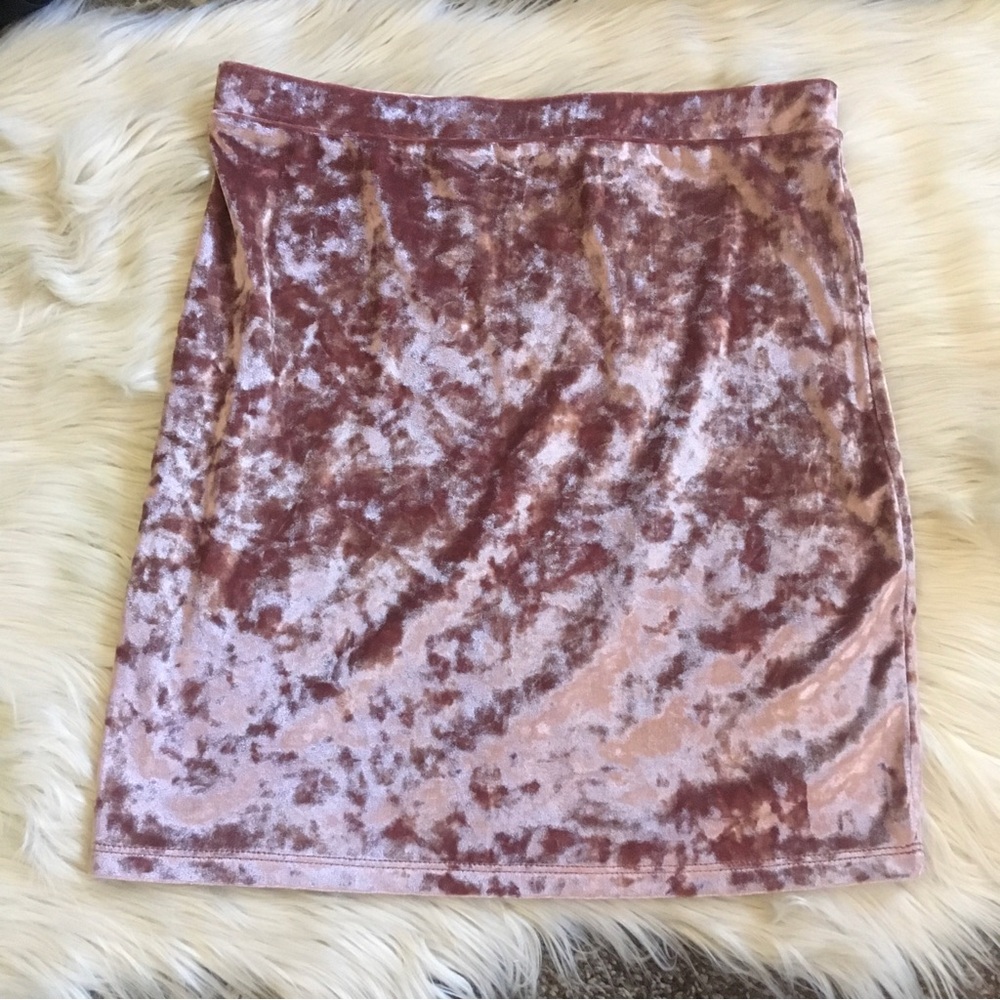 Forever 21 crushed velvet pink dusty rose mauve mini skirt S Small 4 6